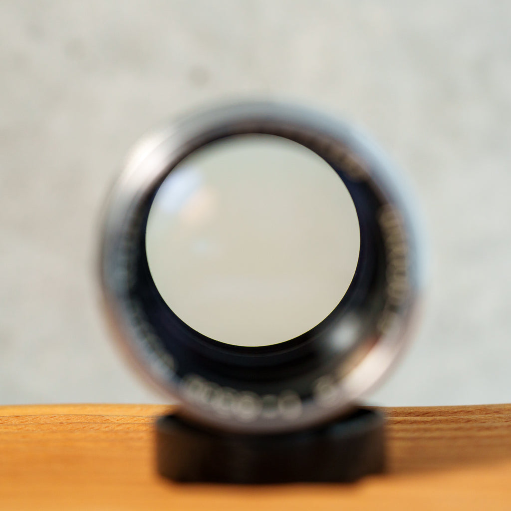 Nikon Nikkor-P.C 85mm f/2 Lマウント