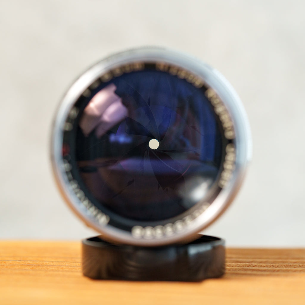 Nikon Nikkor-P.C 85mm f/2 Lマウント