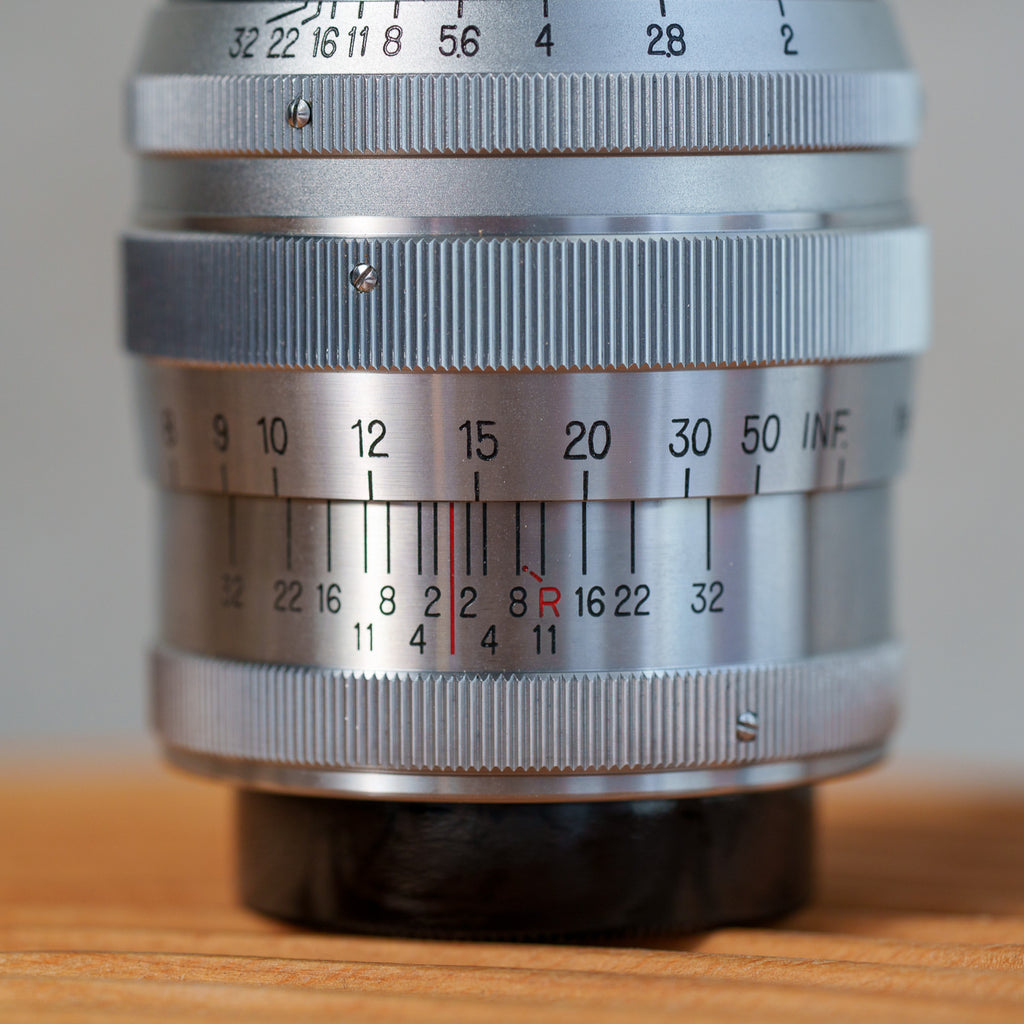 Nikon Nikkor-P.C 85mm f/2 Lマウント