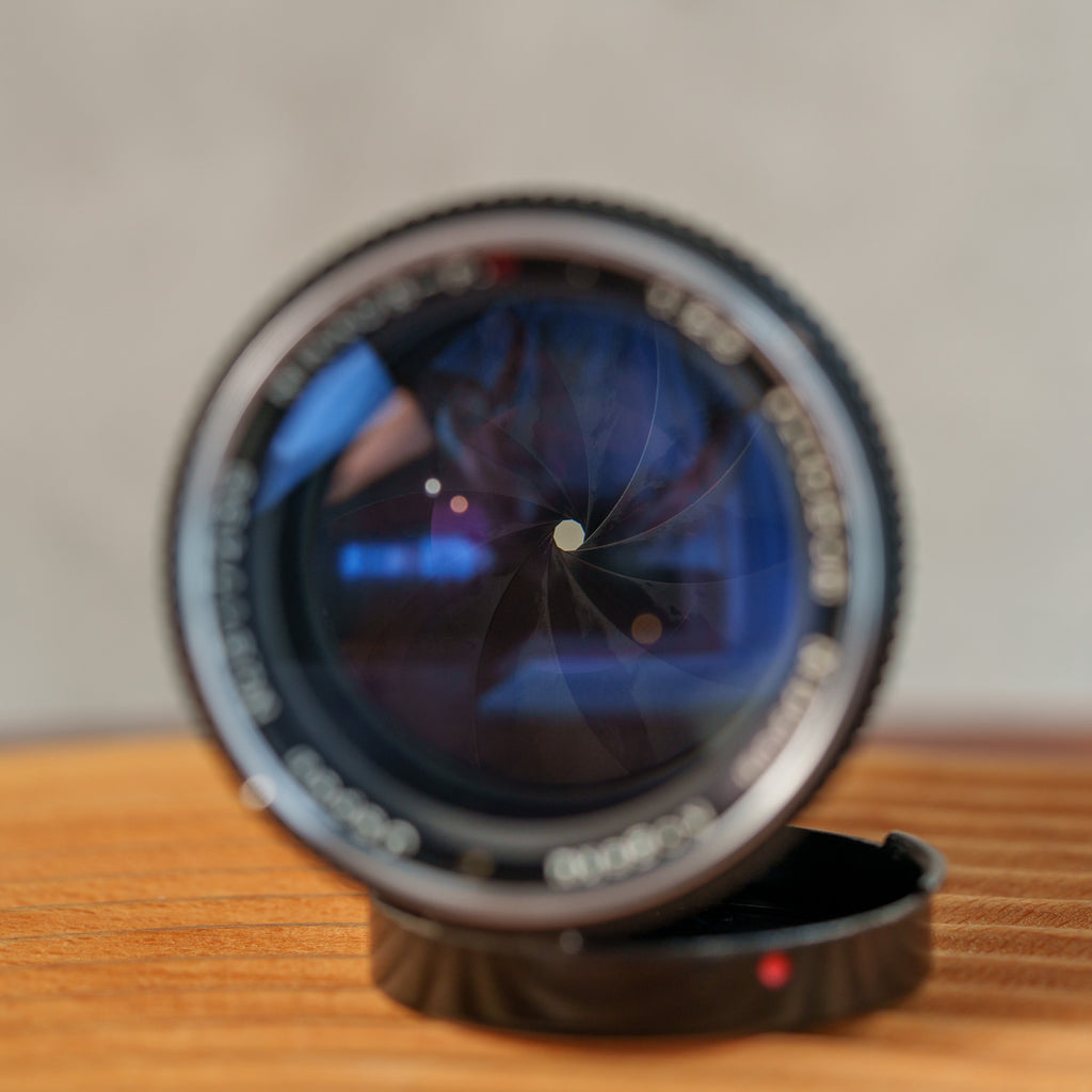 Nikon Nikkor-P.C 105mm f/2.5 Sマウント