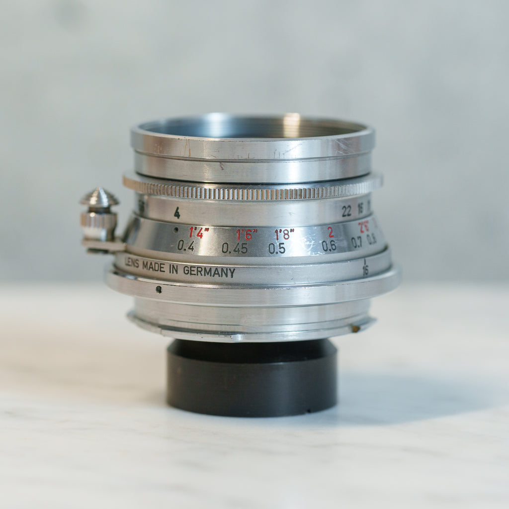 Leica Super-Angulon 21mm f/4 12502Nフード付