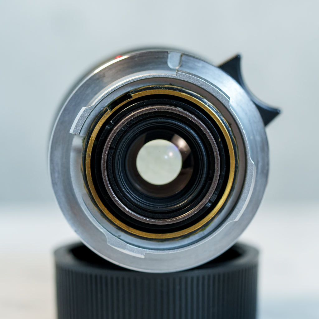 Leica Elmarit 28mm f/2.8 2nd