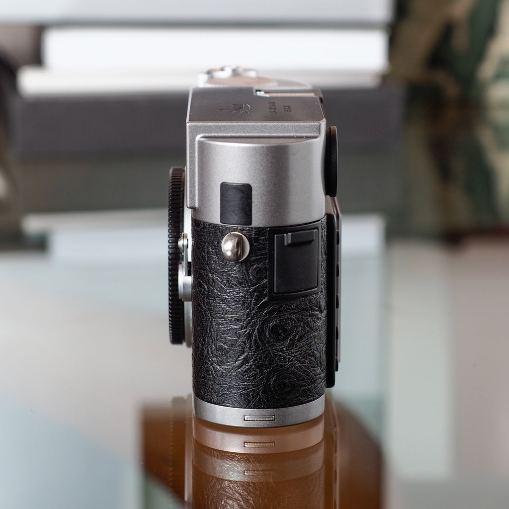 Leica M9 Steel Grey "Ostrich Black Edition"