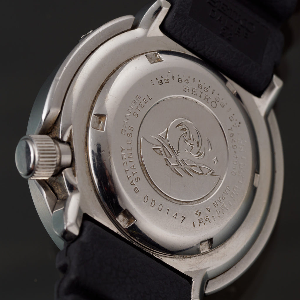 Professional 300m Diver Quartz 7549-7010