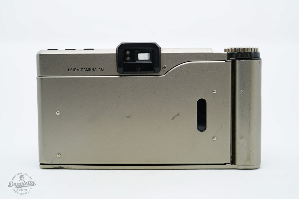 Minilux (Summarit 40mm f/2.4)