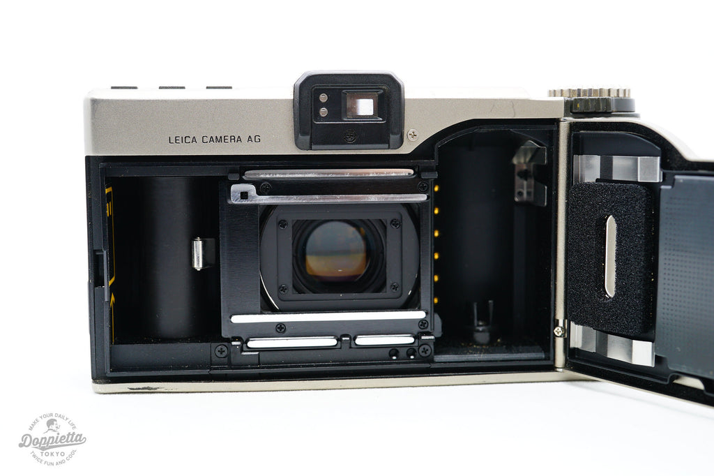 Minilux (Summarit 40mm f/2.4)