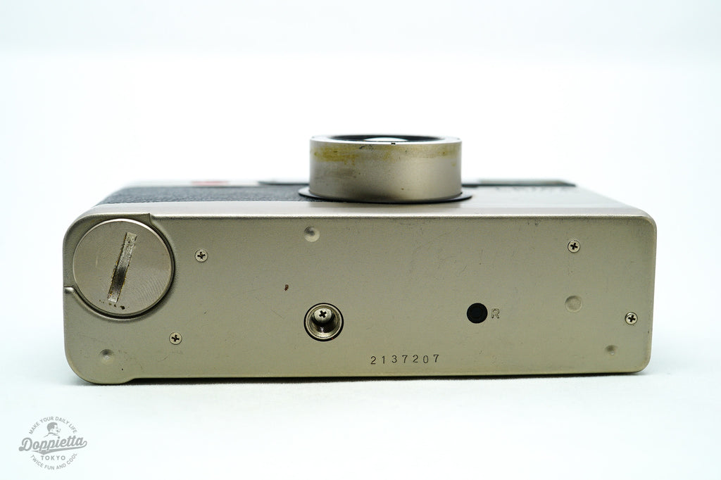 Minilux (Summarit 40mm f/2.4)