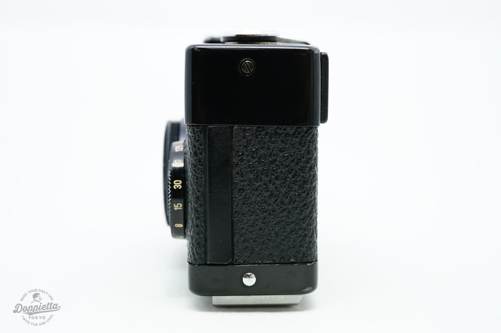 Rollei 35 ブラック (Tessar 40mm f/3.5) 【整備済み】
