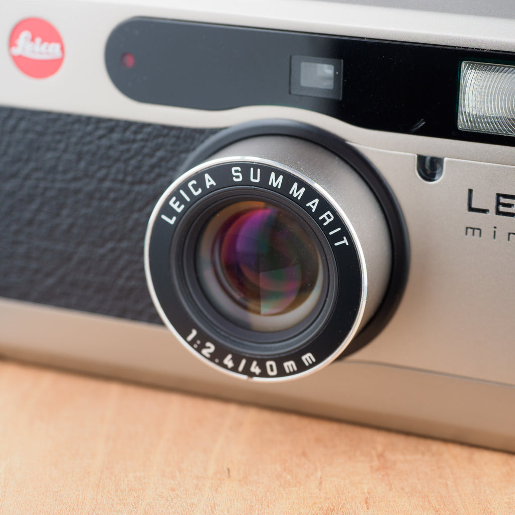 Leica Minilux (Summarit 40mm f/2.4)