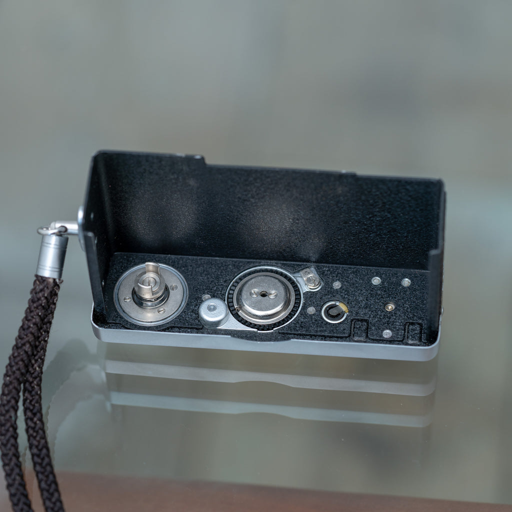 Rollei 35 シルバー Germany (Tessar 40mm f/3.5)
