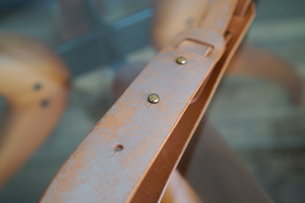 クラックレザー カメラストラップ (シルバー)