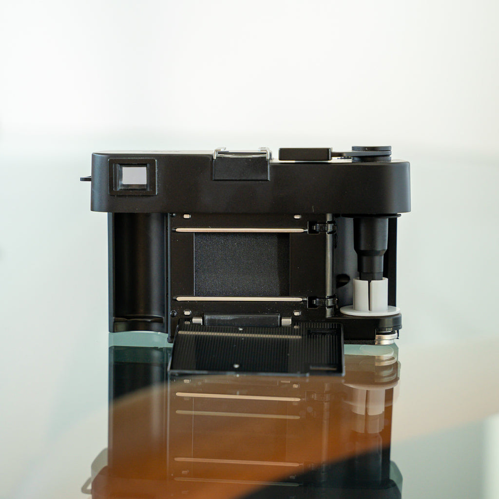 Leica CL+M-Rokkor 40mm f/2