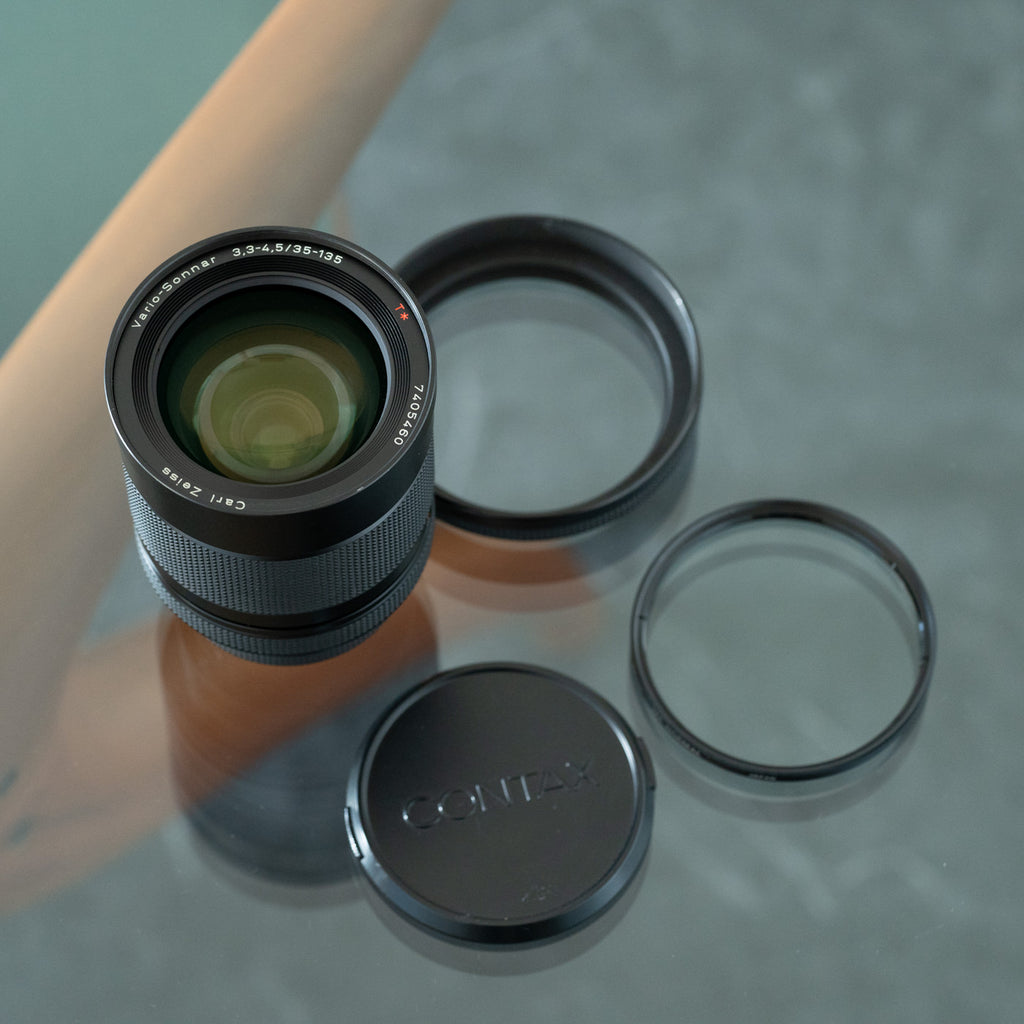CONTAX Vario-Sonnar 35-135mm f/3.3-4.5