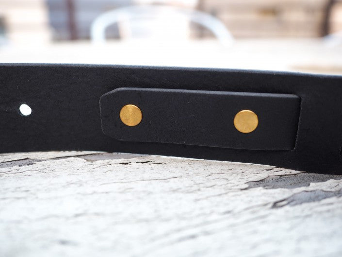 クラックレザー カメラストラップ (ブラック)